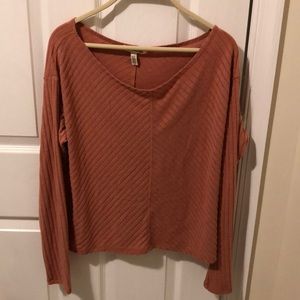 Long Sleeve Billabong top